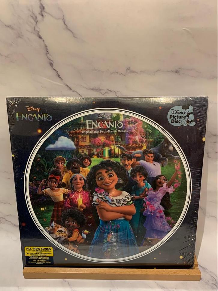 Encanto Disney Picture Disc Vinyl - Nieuw!, Cd's en Dvd's, Vinyl | Filmmuziek en Soundtracks, Nieuw in verpakking, Ophalen of Verzenden