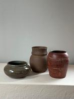 Vintage set van 3 ceramic bruin terra groen vazen, Huis en Inrichting, Woonaccessoires | Vazen, Overige kleuren, Aardewerk of Porselein