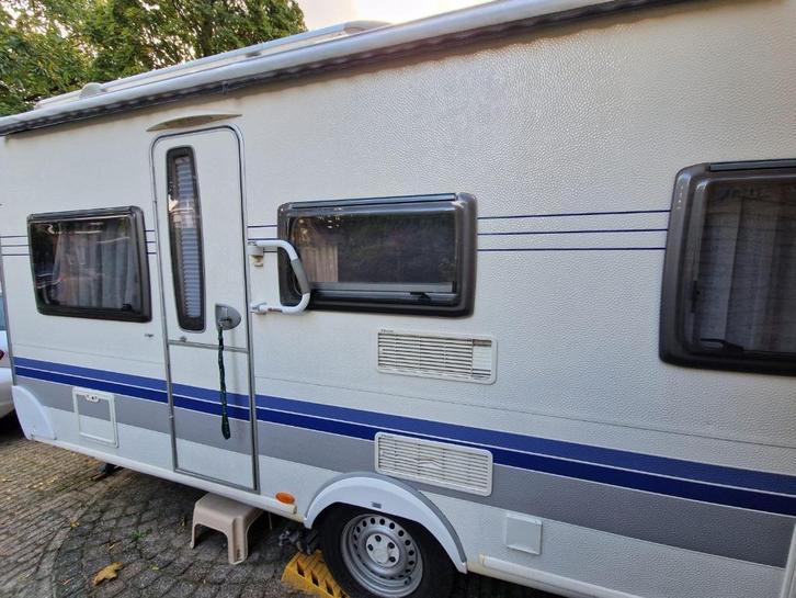 Hobby Type 30 caravan (2008) – 7,03 meter lang, Caravans en Kamperen, Caravans, Particulier, tot en met 4, 1000 - 1250 kg, Rondzit