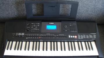 Yamaha PSR-E453 beschikbaar voor biedingen