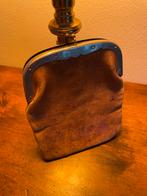 Vintage leren portemonnee met knipsluiting, Sieraden, Tassen en Uiterlijk, Portemonnees, Overige merken, Gebruikt, Bruin, Ophalen of Verzenden