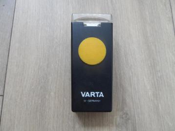 Zaklamp op batterij, nieuwstaat beschikbaar voor biedingen