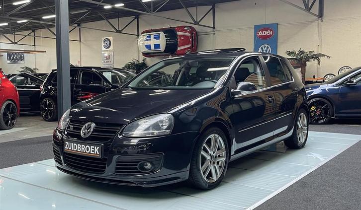 Volkswagen Golf 1.6 GT Unieke auto! Young timer! Clima! Navi, Auto's, Volkswagen, Bedrijf, Te koop, Golf, Airconditioning, Centrale vergrendeling