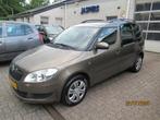 Skoda Roomster 1.2 TSI Ambition, Euro 5, Gebruikt, 4 cilinders, Bruin