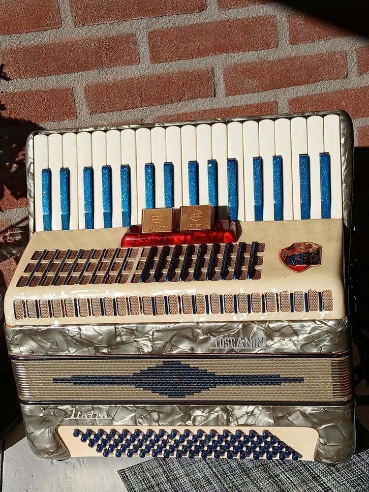 Playback accordeon zelfspelende, Muziek en Instrumenten, Accordeons, Zo goed als nieuw, 120-bas, Overige merken, Ophalen of Verzenden
