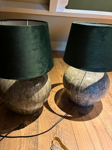 Tafellamp  2 stuks met Craquelé Effect en Groene Kap beschikbaar voor biedingen