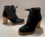 Ugg Ug schoenen warm gevoerd hoge hakken dikke zool zwart 39, Kleding | Dames, Schoenen, Gedragen, Ophalen of Verzenden, Ugg Ug