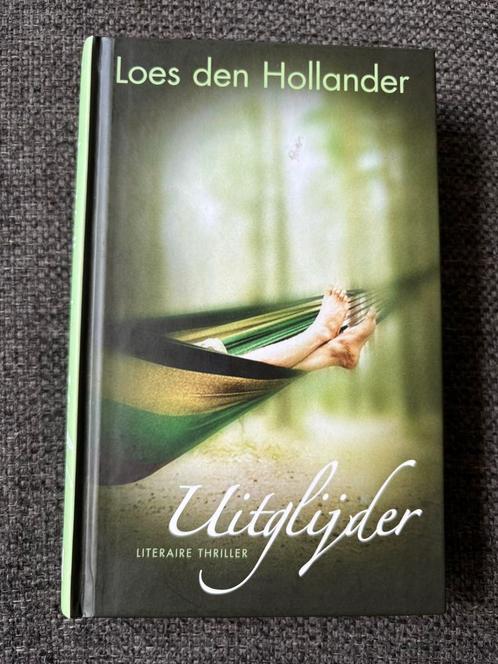 Loes den Hollander - Uitglijder-Je bent aan de beurt, Boeken, Thrillers, Zo goed als nieuw, Nederland, Ophalen of Verzenden