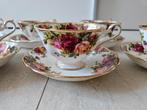 Avon theekop en schotel Royal albert old country roses, Ophalen of Verzenden