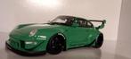 1/18 Porsche 911 (993) RWB Groen GT-SPIRIT, Hobby en Vrije tijd, Modelauto's | 1:18, Ophalen of Verzenden, Nieuw, Auto, Overige merken