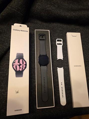 Samsung Watch 6  beschikbaar voor biedingen