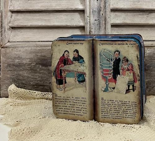 Antiek Frans trommeltje voor speelmateriaal (in boekvorm), Antiek en Kunst, Curiosa en Brocante, Ophalen of Verzenden