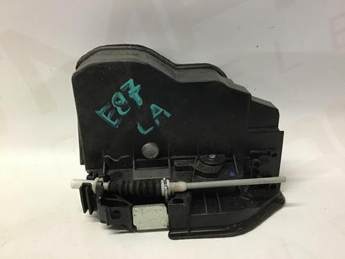 Deurslot mechaniek linksachter 5 POLIG BMW E87 LCI 7202147, Auto-onderdelen, Carrosserie en Plaatwerk, BMW, Gebruikt, Ophalen of Verzenden