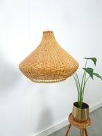 Rotan bolle hanglamp, Huis en Inrichting, Lampen | Hanglampen, Overige materialen, Gebruikt, Ophalen of Verzenden, Vintage, boho, ibiza