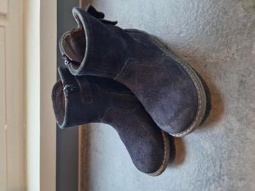 Clic! Laarsjes schoenen 24 beschikbaar voor biedingen