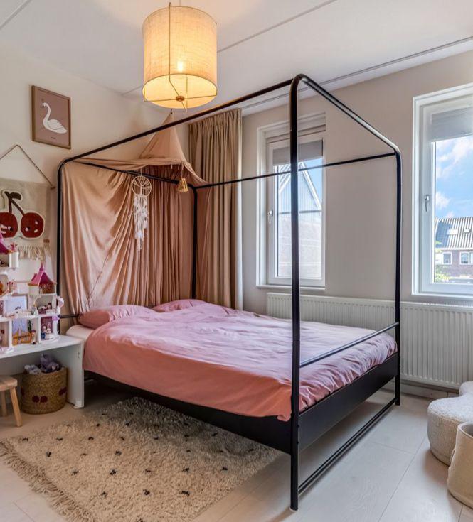 Hemelbed VT Wonen (160x200), Huis en Inrichting, Slaapkamer | Bedden, Zo goed als nieuw, Tweepersoons, 160 cm, 200 cm, Metaal