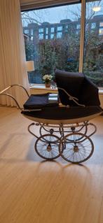 Vintage 1972 koelstra kinderwagen creme /blauw, Ophalen
