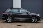 Volkswagen Tiguan 1.5 TSI 2x R-Line ✅ Pano ✅ IQ-light, 1441 kg, Stof, Euro 6, 4 cilinders