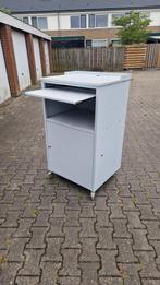 Verrijdbare werkplaatskast voor gereedschap en computer, Ophalen, Zo goed als nieuw