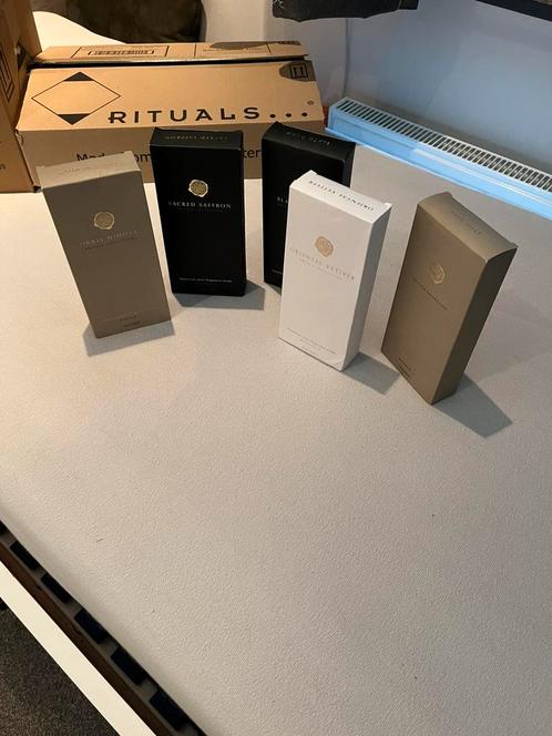 Diversen Rituals verzameling van Jaren zie fotos, Huis en Inrichting, Woonaccessoires | Overige, Zo goed als nieuw, Ophalen of Verzenden