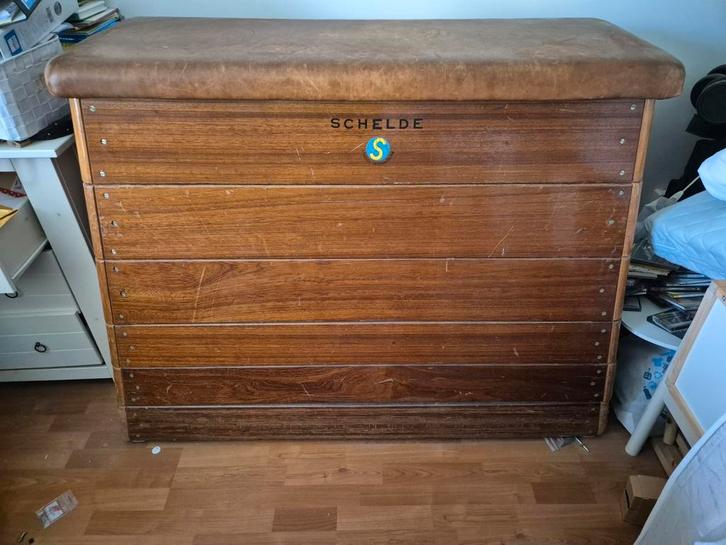 Vintage springkast turnen Schelde, Huis en Inrichting, Woonaccessoires | Kisten, Gebruikt, 75 cm of meer, 125 cm of meer, Ophalen