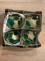 Vier prachtige glas kerstballen in de kleuren groen en goed, Ophalen of Verzenden