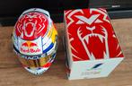 Max Verstappen Helm 1:2 (Zandvoort 2022) met Standaard, Verzamelen, Automerken, Motoren en Formule 1, Ophalen of Verzenden, Formule 1