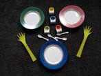 15 LEUKE BORDEN EN EIERENDOPJES GRATIS THEE GLAZEN, Huis en Inrichting, Keuken | Servies, Overige materialen, Ophalen of Verzenden