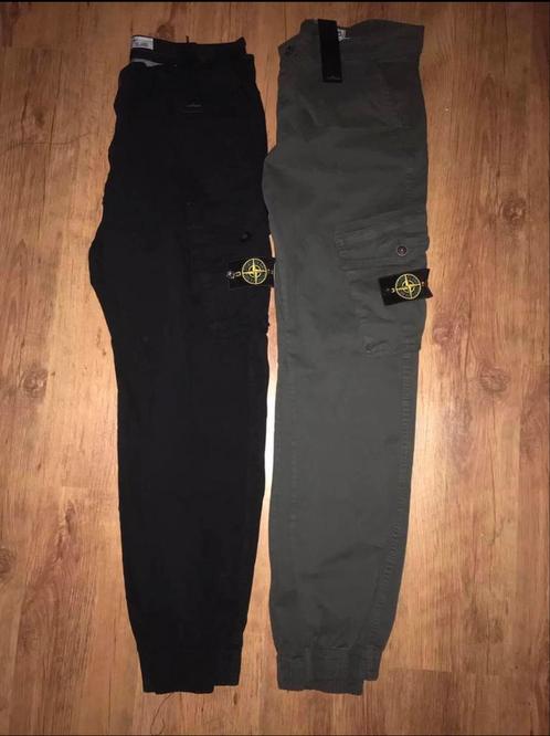 Stone island Cargo jeans met logopatch, Kleding | Heren, Spijkerbroeken en Jeans, Nieuw, Overige jeansmaten, Zwart, Ophalen of Verzenden