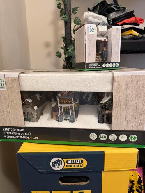 Intratuin kersthuisjes! Alles samen €20,-, Diversen, Kerst, Zo goed als nieuw, Ophalen