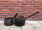 Twee antieke gietijzeren steelpannen E. Pugh & Co Wednesbury, Antiek en Kunst, Antiek | Keukenbenodigdheden, Ophalen