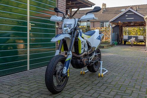 Husqvarna 701 sm, Motoren, Motoren | Husqvarna, Particulier, SuperMoto, meer dan 35 kW, 1 cilinder, Ophalen