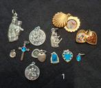 Scapuliertjes hangertjes medailles, Verzamelen, Religie, Ophalen of Verzenden, Zo goed als nieuw