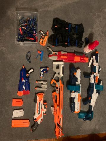 Nerf Pistolen Set met Accessoires beschikbaar voor biedingen