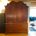 Kabinet kast, Ophalen