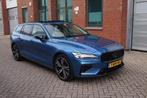 Volvo V60 2.0 T6 Recharge AWD R-Design Pano, HUD, 360 !, Gebruikt, 4 cilinders, Blauw, Hybride Elektrisch/Benzine
