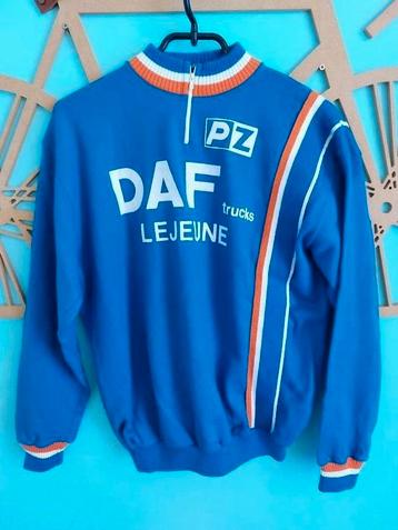 WIELERSHIRT Trainingspak DAF Lejeune beschikbaar voor biedingen