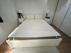 Bed met matrass, 160 cm, Gebruikt, Wit, Hout