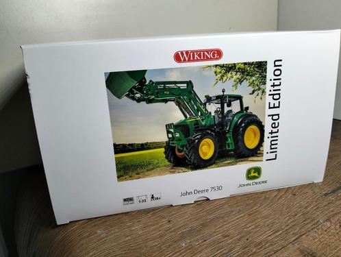 Te koop Wiking John Deere 7530 voorlader Limited Edition., Hobby en Vrije tijd, Modelauto's | 1:32, Nieuw, Tractor of Landbouw