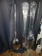 Lepel vork en mes verchroomd +/- 130 cm lang € 275, Huis en Inrichting, Ophalen, 7396 bh, Nieuw, Hulleman