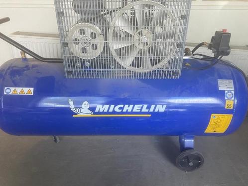 Michelin MB 200 B Compressor – 200L – 3pk – Krachtige Profi, Doe-het-zelf en Verbouw, Compressors, Zo goed als nieuw, 6 tot 10 bar
