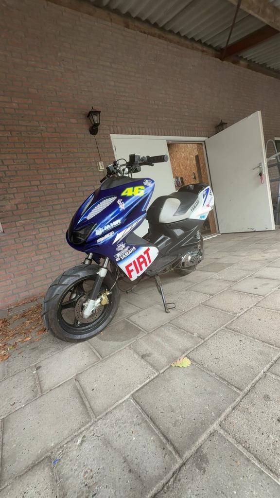 Yamaha aerox 70cc sprint, Fietsen en Brommers, Scooters | Yamaha, Zo goed als nieuw, Aerox, Tweetakt, Ophalen of Verzenden