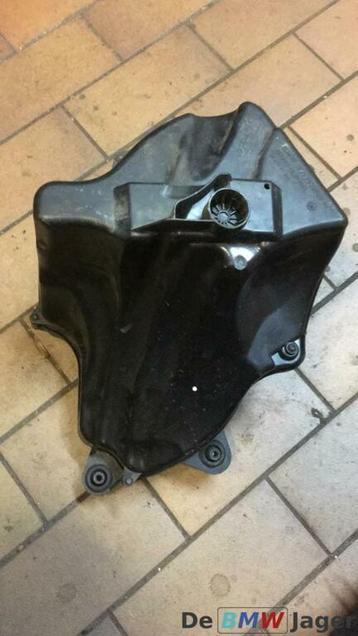 Luchtfilterhuis BMW 1 serie E8X 3 serie E9X 116i 13717524412 beschikbaar voor biedingen