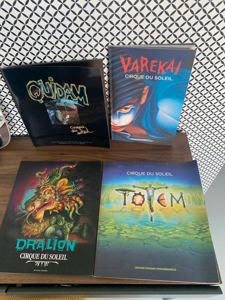 Cirque du Soleil | 4 programmaboekjes | verzamelaar, Boeken, Kunst en Cultuur | Dans en Theater, Zo goed als nieuw, Ballet of Musical