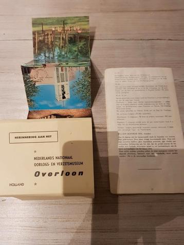 Vintage brochure en fotokaarten Ned.Nationaal Verzetsmuseum
 beschikbaar voor biedingen