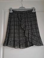Milla rok - Maat 42, Kleding | Dames, Zwart, Maat 42/44 (L), Ophalen of Verzenden, Boven de knie