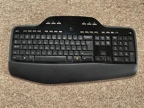 Logitech toetsenbord MK710, Computers en Software, Toetsenborden, Gebruikt, Qwerty, Draadloos, Ophalen