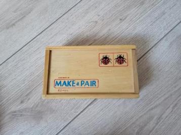 Memorie – Houten kaartjes beschikbaar voor biedingen