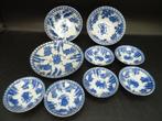 Batavia bruine serviesdelen Koi karpers blauw wit, Ophalen of Verzenden