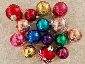 ⭐️ Set vintage gekleurde kerstballen kerst gekleurd kerstbal beschikbaar voor biedingen